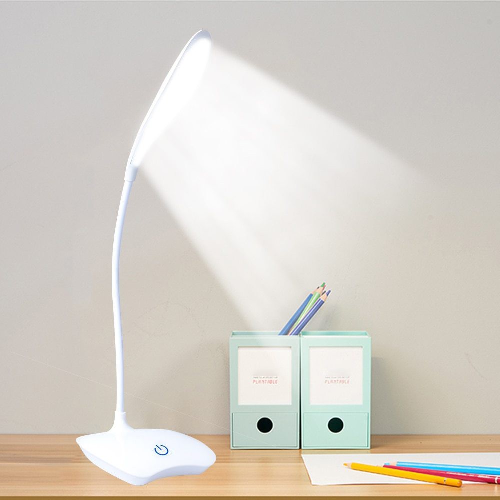 Đèn led để bàn học sạc USB chống cận thị