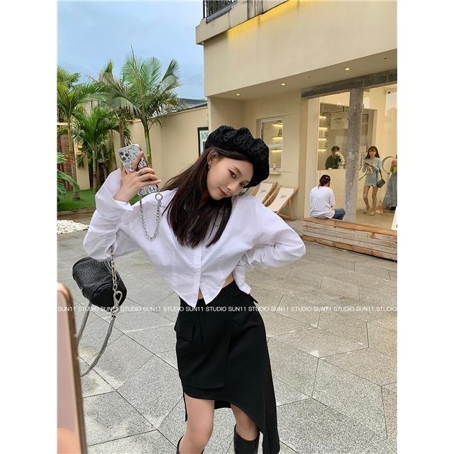 Set áo sơ mi trắng + chân váy đen thời trang cho nữ 2021