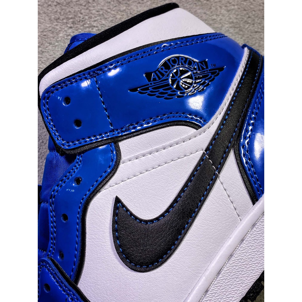Giày Air Jordan 1 Mid "Signal Blue"