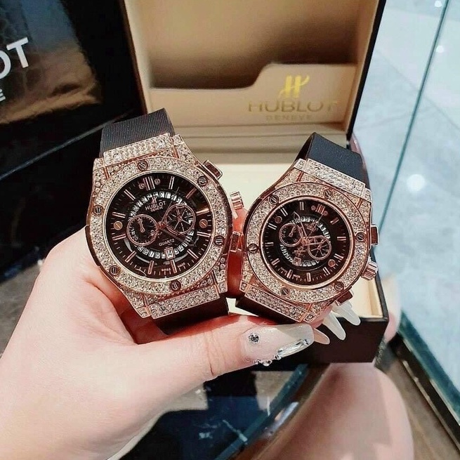 Đồng Hồ Nữ Đeo Tay Hublot, Đồng Hồ Thời Trang Nữ Đính Đá Dây Cao Su Silicon Mặt Chữ Nhật Viền Kim Loại