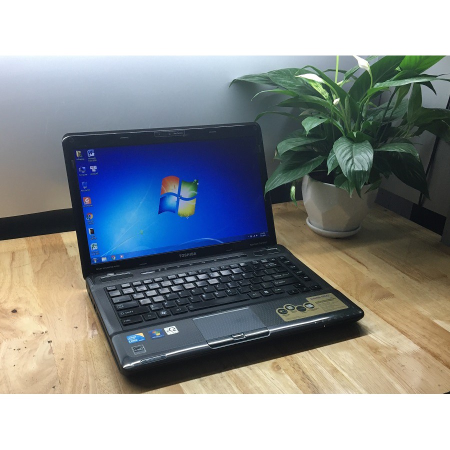 Laptop Toshiba M645 Core i5 ram 4g ổ cưng 500G Nguyên Bản