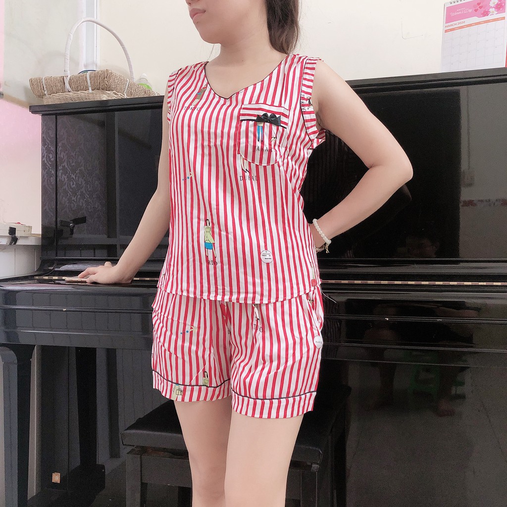 Bộ mặc nhà lụa satin thoáng mát, bộ ngủ cộc họa tiết kẻ sọc