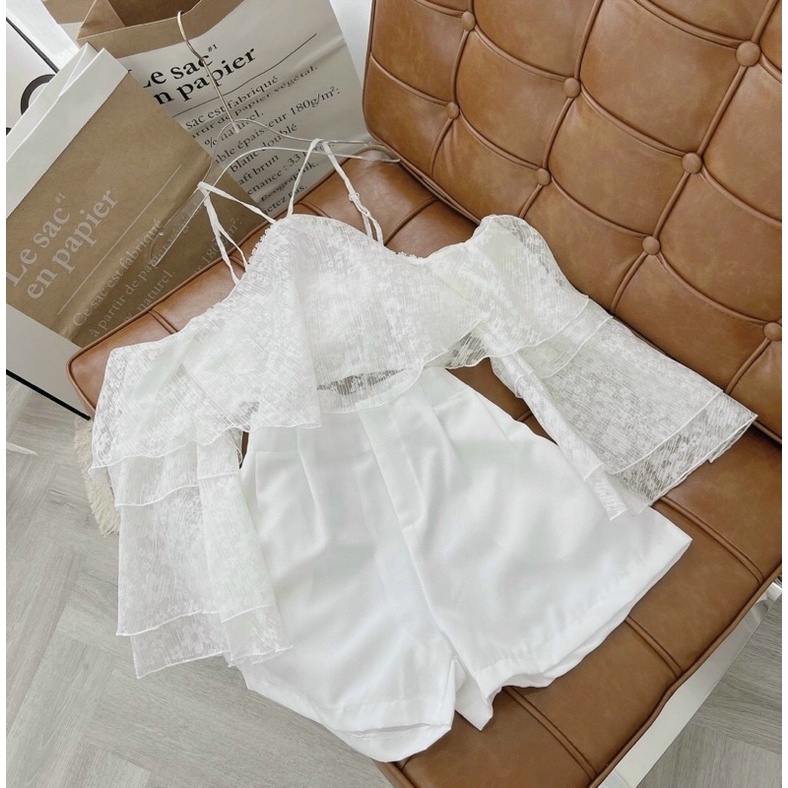 SET ÁO CROP TRẮNG HOA NỔI CỔ YẾM RỚT TAY TẦNG + SHORT TRẮNG