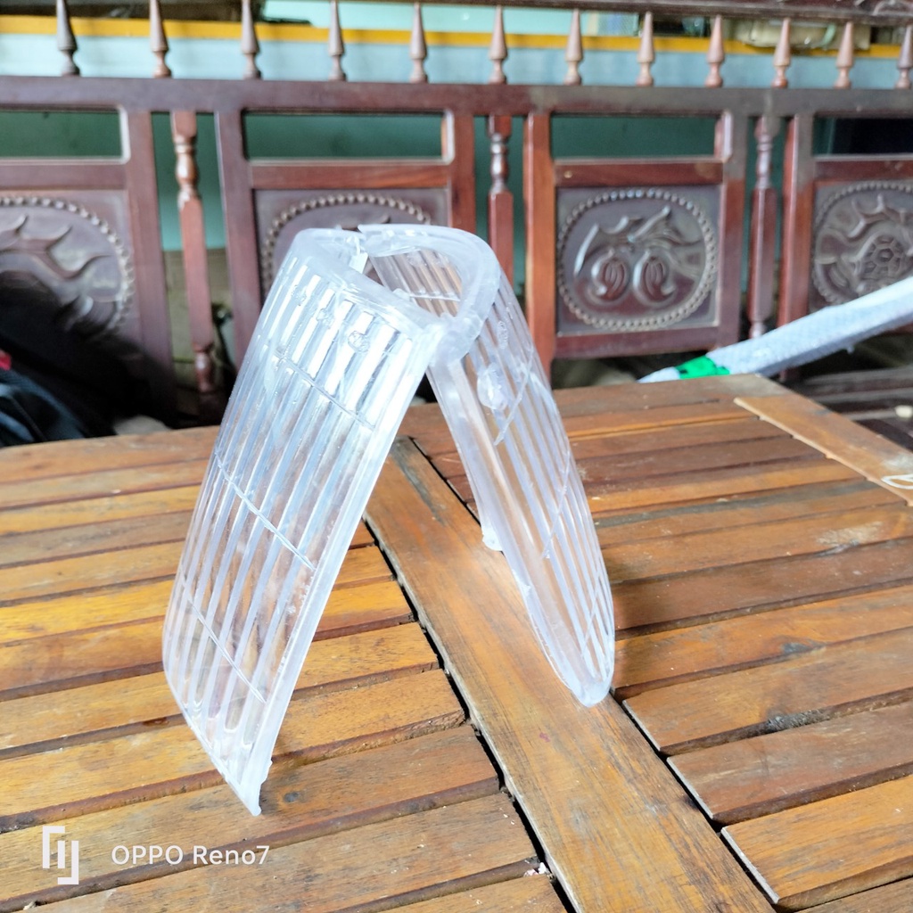 Nắp đèn xi nhan Kia K2700, K3000, K165, K190, K140, Trái phải khác nhau. Hàng Việt Nam CLC, Giảm giá khi mua cả cặp