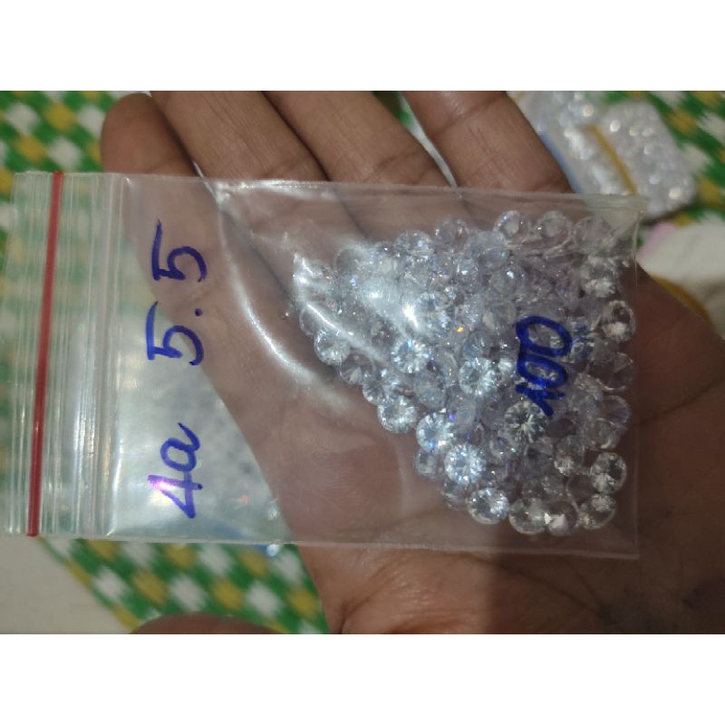 Đá trang sức,Đá kim cương nhân tạo đủ size ai mua nhiều làm gia công ib shop