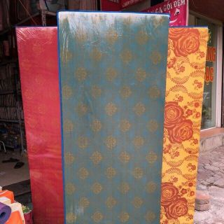Đệm xốp siêu nhẹ kt( 1m5× 1m9 dày 6cm)
