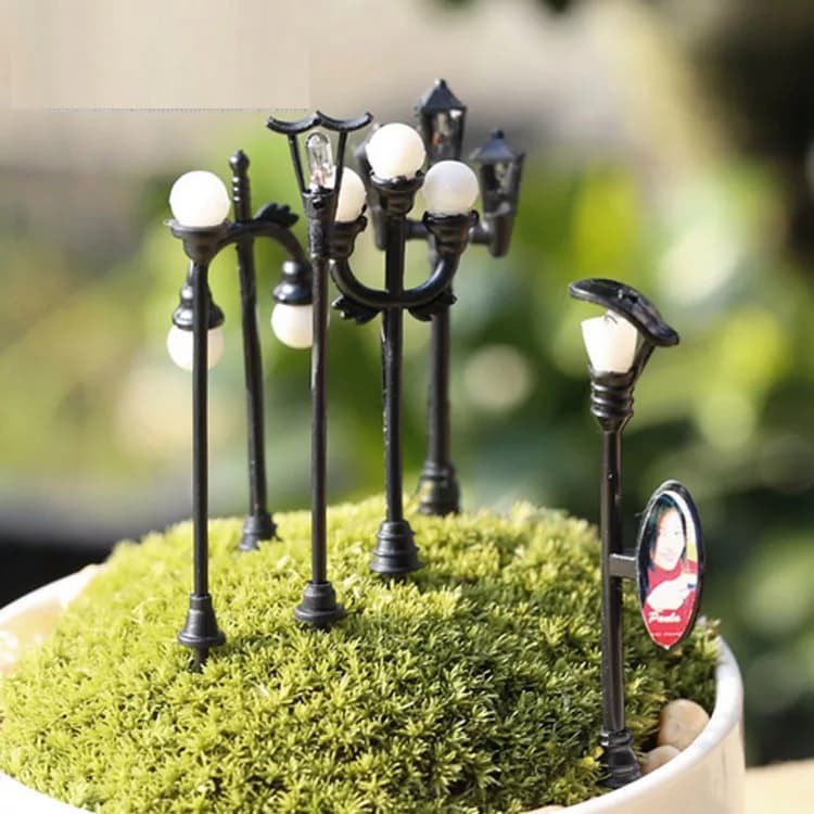 Đèn đường trang trí phụ kiện tiểu cảnh, terrarium, sen đá, xương rồng, charm slime