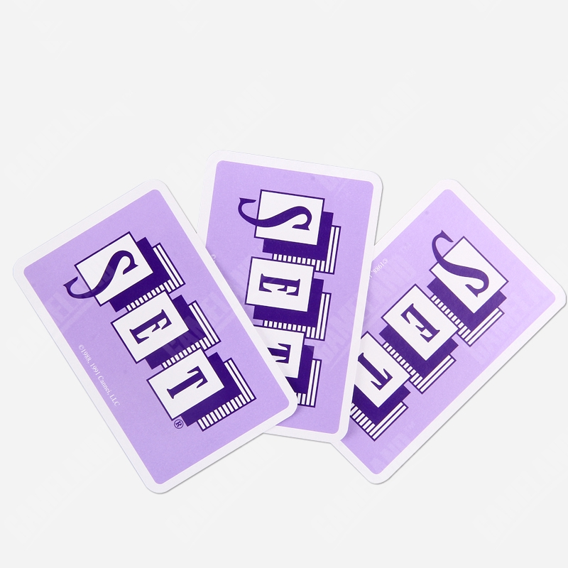 Bộ trò chơi SET: The Family Game of Visual Perception sáng tạo