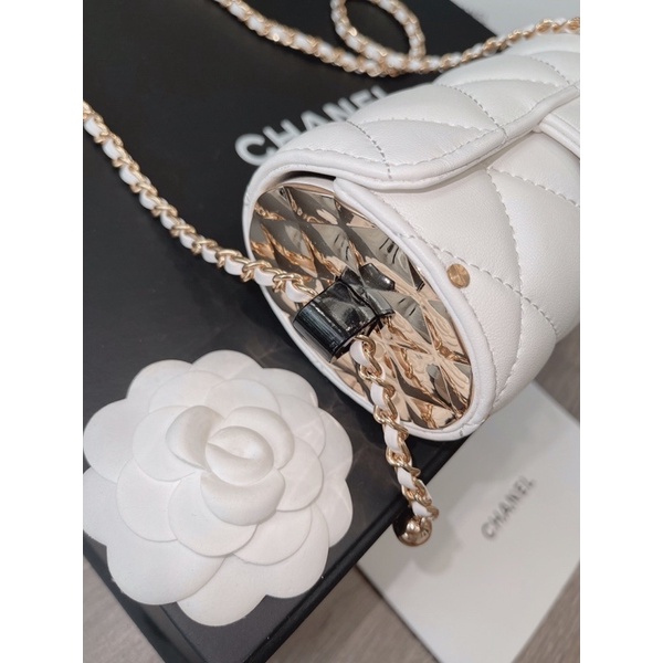 Túi đeo chéo nữ tròn dáng trống da mịn màu đen trắng khoá vàng dây xích fullbox có hộp xịn