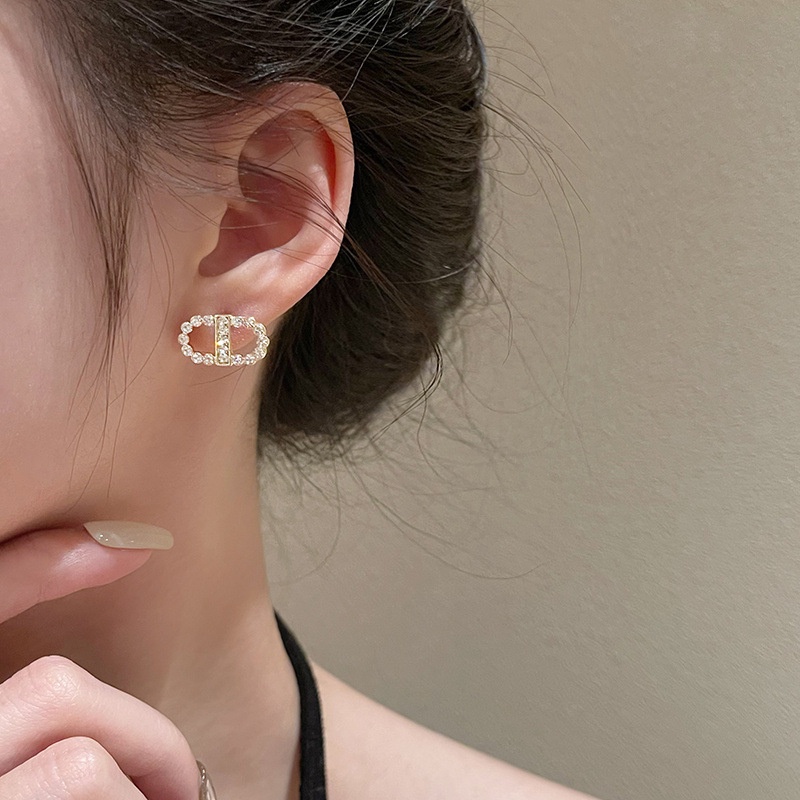 Bông Tai Chữ D Đính Đá Lấp Lánh Phong Cách Hàn Quốc
