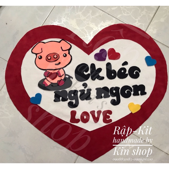 Kit gối handmade hình trái tim kèm kim chỉ may và bông gòn, shop cắt sẵn khách về may hoàn chỉnh