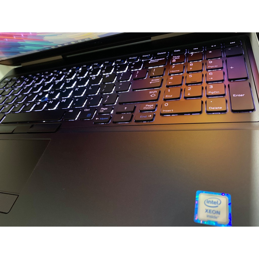 Laptop Dell Precision 7520, Xeon E3 1535M v6, Ram 32G, 512G, M2200, 15,6in, FHD | BigBuy360 - bigbuy360.vn