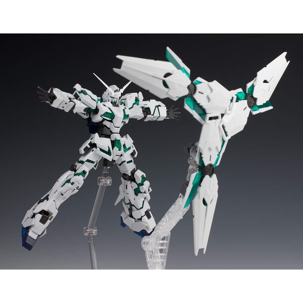 Mô hình lắp ráp Gunpla RG 1/144 Unicorn Full Armor Bandai Japan