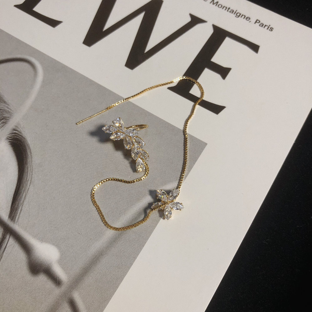 1 Khuyên Tai Nữ Trang Dáng Dài Tạo Hình Độc Đáo