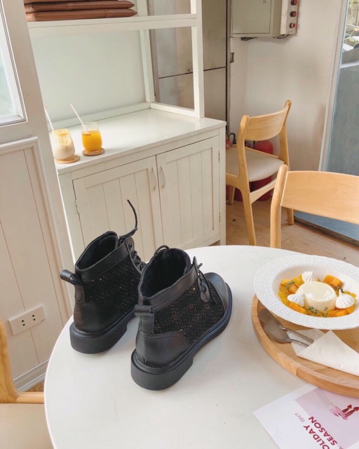 Boot buộc dây dạ tweed