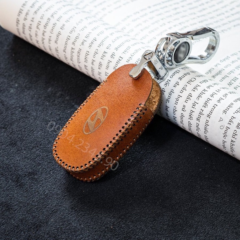 Bao da móc khoá Huyndai accent 3 nút bấm, santafe, bọc chìa khoá da thật khâu tay handmade, xịn xò
