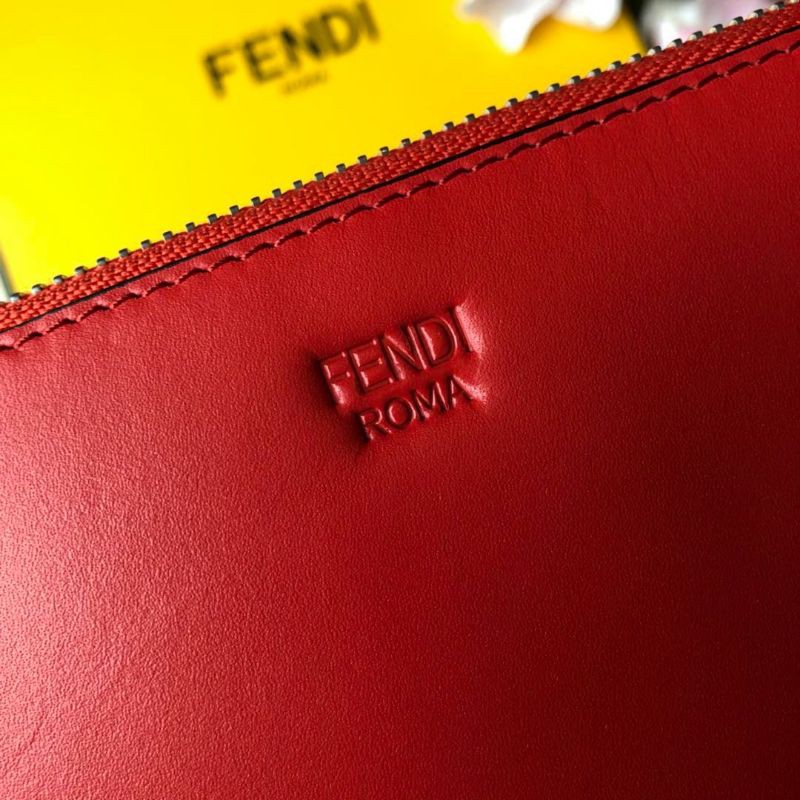 clutch cầm tay nam da thật dáng dài kéo khóa in logo chữ Roma Amor Fendi FD