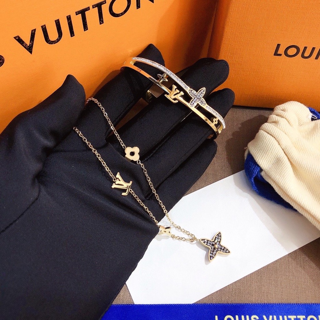 LOUIS VUITTON Vòng cổ Thép Titan Họa Tiết Lv Sang Trọng Cho Nam Nữ