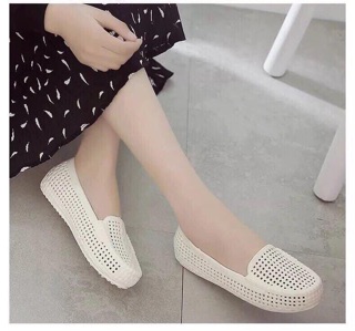 Giày búp bê nhựa dẻo