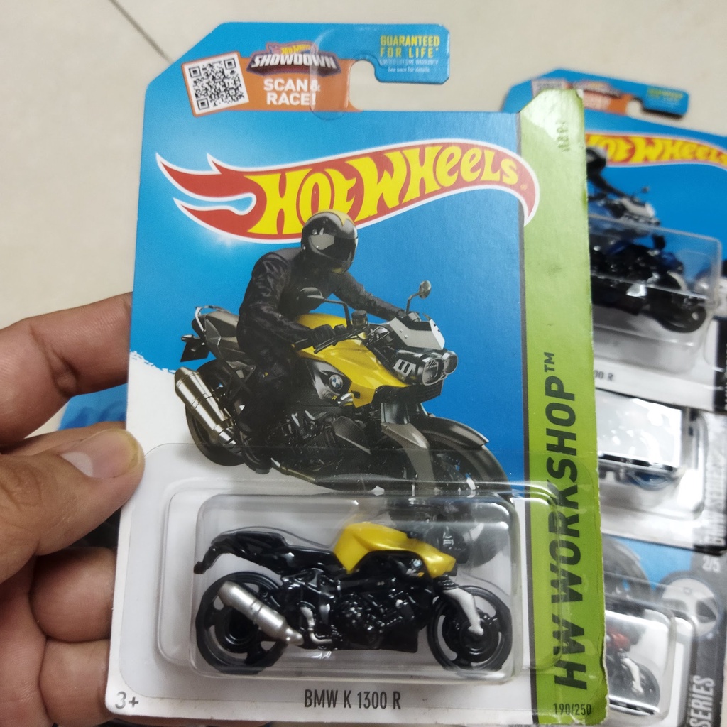 Xe Mô Hình Chính Hãng HotWheels - BMW K 1300 R (moto)