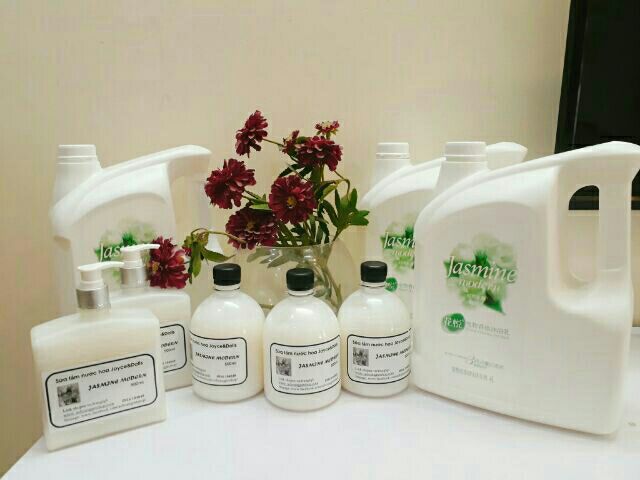 Combo balo, sữa tắm Jassmine/Bloom cho cún miu