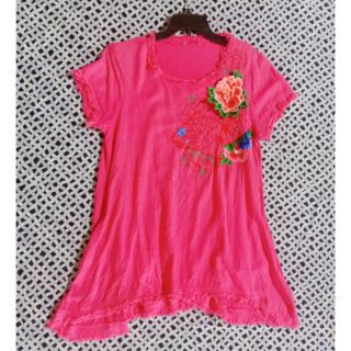 Áo freesize bầu bí bon chen oke hết nhé áo thêu siêu đẹp 2hand