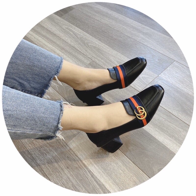 Hàng sẵn Giầy bít mũi G  Ggót vuông đế cao 5cm da mềm , êm chân đủ size 35-39 đủ màu đen và kem