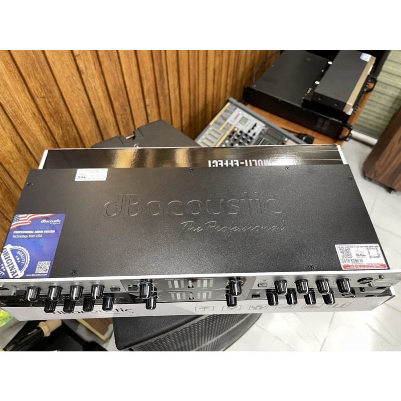 Máy nâng tiếng dB acoustic DAC 5S tích hợp giải mã DAC và bluetooh.Hàng chính hãng