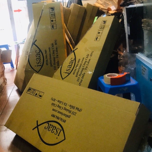 Thùng đóng gói đàn Guitar để vận chuyển đi các tỉnh. Dịch vụ đóng gói đàn Guitar để vận chuyển đi tỉnh xa