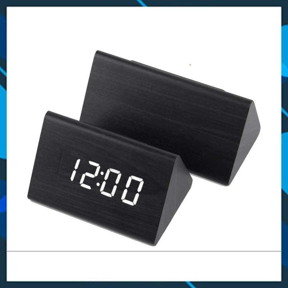 (HCM) Đồng hồ LED để bàn giả gỗ tam giác - đẹp, sang trọng, bền