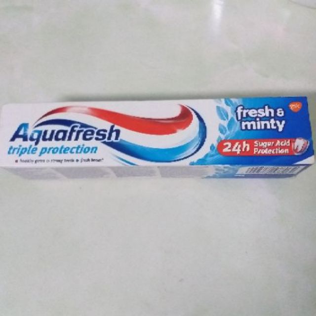 Kem đánh răng Aquafresh Fresh & Minty 100ml