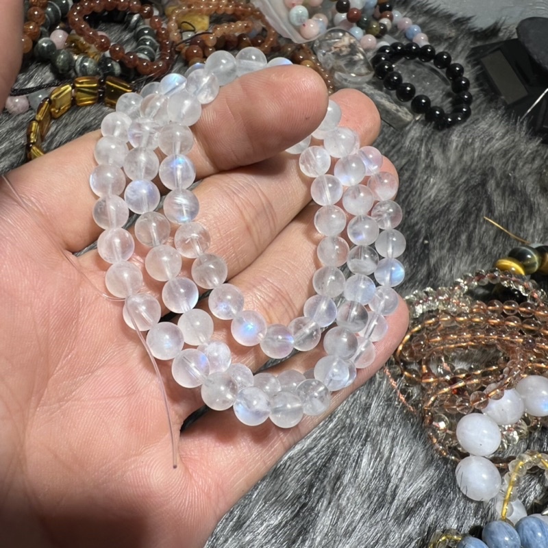 Chuỗi quấn 3 vòng đeo tay hoặc đeo cổ đá mặt trăng(moonstone)size 6.5-7li dành cho nam và nữ - ĐQV