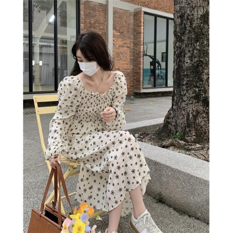 Đầm Tay Dài Cổ Vuông Nhấn Eo In Họa Tiết Hoa Nhí Xinh Xắn Kiểu Pháp Thời Trang Mùa Thu