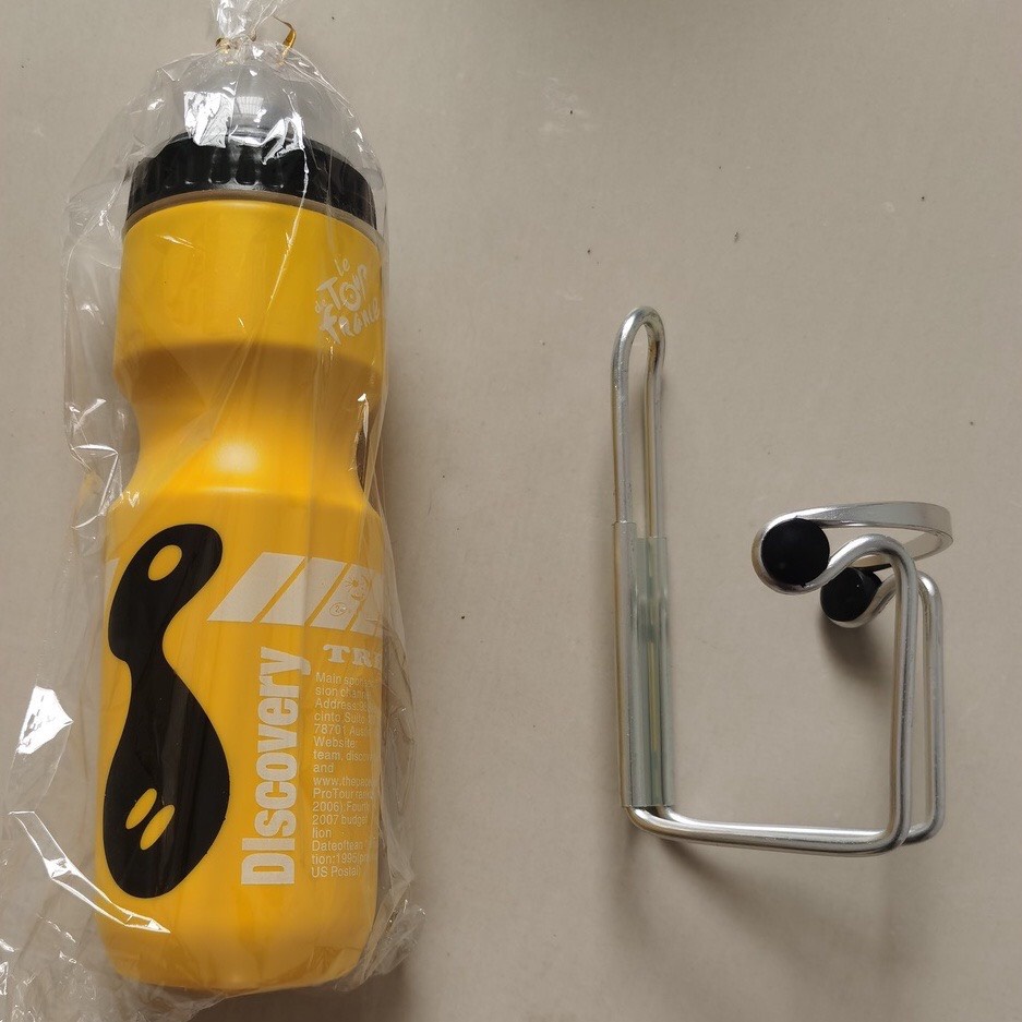 Bình nước xe đạp thể thao 750ml có giá đỡ