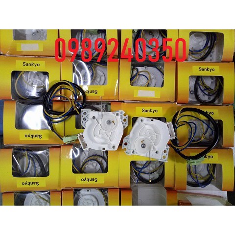 Van xả máy giặt TOSHIBA 2 chân có dây trắng mỏng