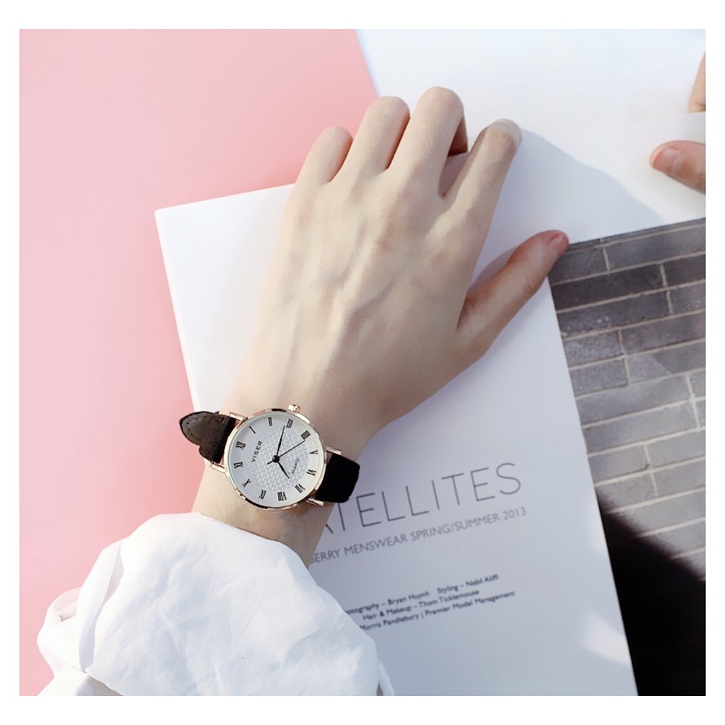 [Mã FAMAYFA2 giảm 10K đơn 50K] [SIÊU ĐẸP]ĐỒNG HỒ NỮ DÂY DA VISER MẶT CARO SIÊU ĐẸP THỜI TRANG | BigBuy360 - bigbuy360.vn