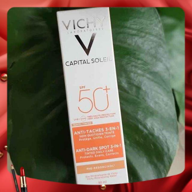 Kem Chống Nắng Vichy Capital Soleil SPF 50 Tinted Anti-Dark Spots 3-in-1 50ml