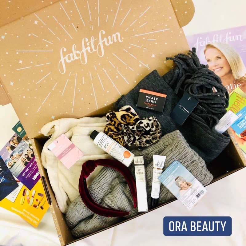 Hộp làm đẹp Fabfitfun Winter 2020