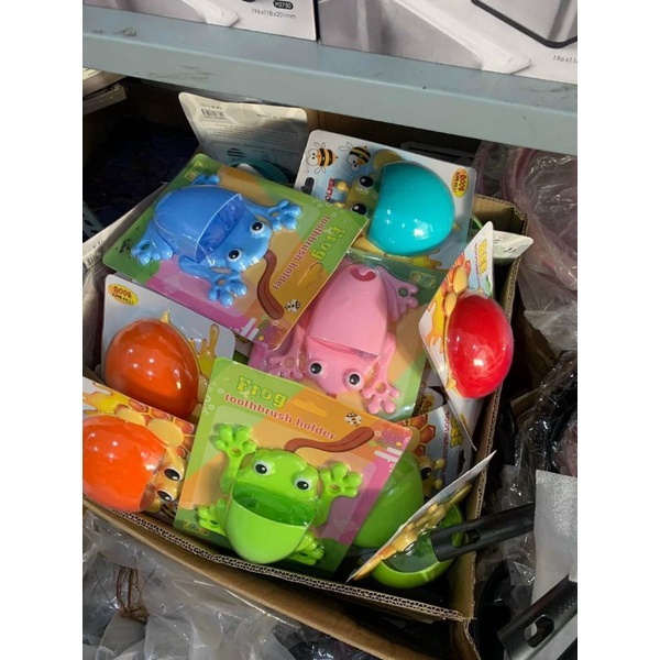 Cắm bàn chải hình thú,giao mẫu ngẫu nhiên,