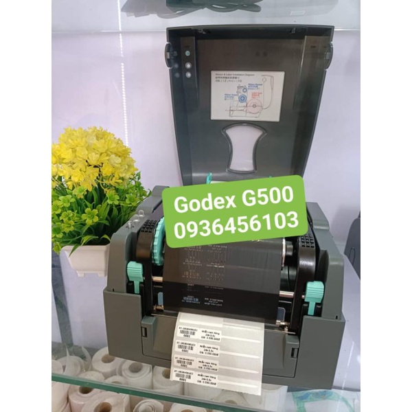 Giấy in tem vàng bạc trang sức PVC dai, khó rách, không thấm nước. Dùng cho máy in tem mã vạch Godex G500, G530...