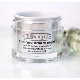Kem dưỡng trẻ hoá da ban đêm Clinique Smart Night Custom-Repair Moisturizer 50ml (unbox)