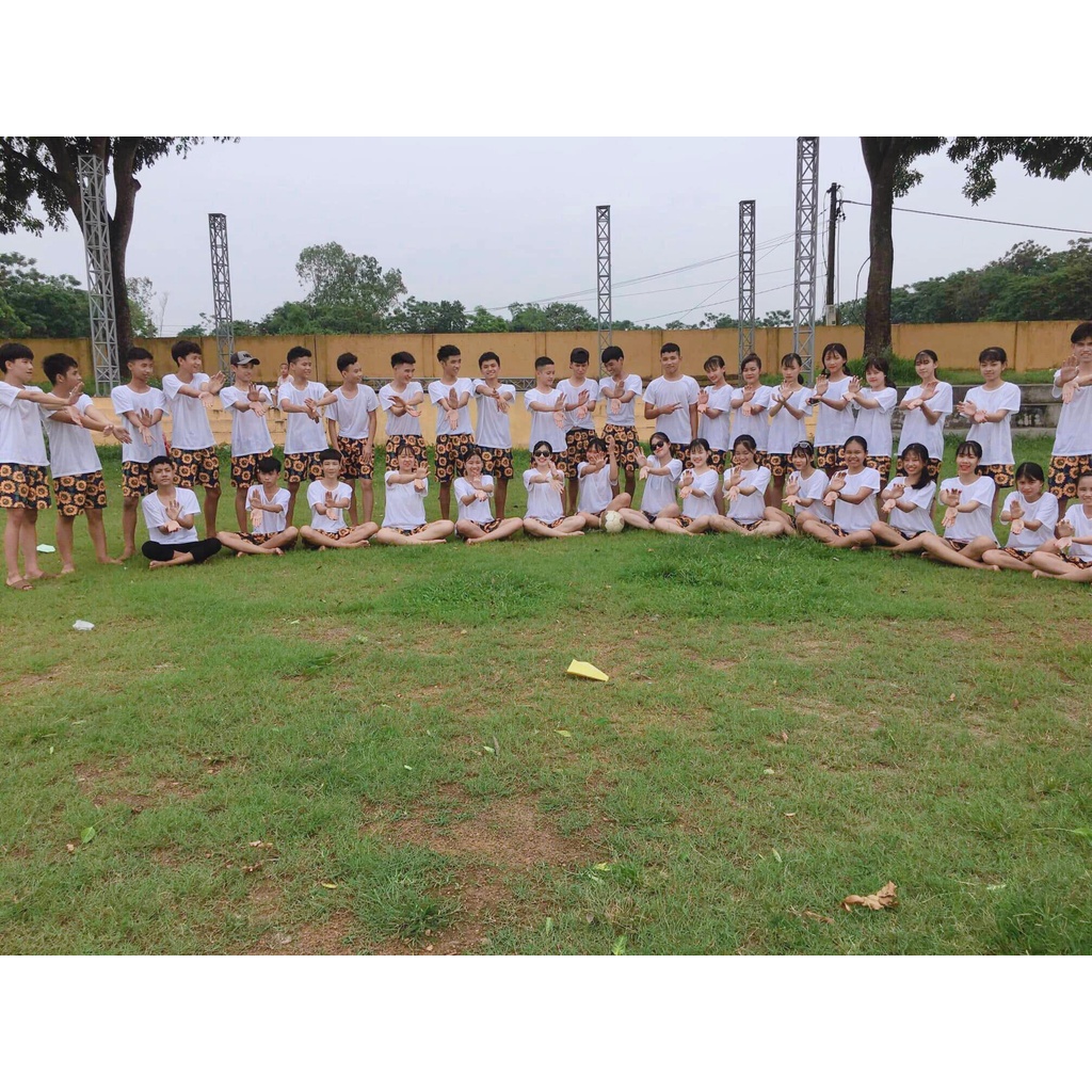 sỉ quần đùi kỷ yếu, quần đi biển mẫu hướng dương đen vải đẹp đủ size 40-83kg