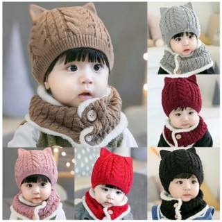 Mũ len kèm khăn quàng cài cúc bấm cho bé từ 1 đến 4 tuổi..