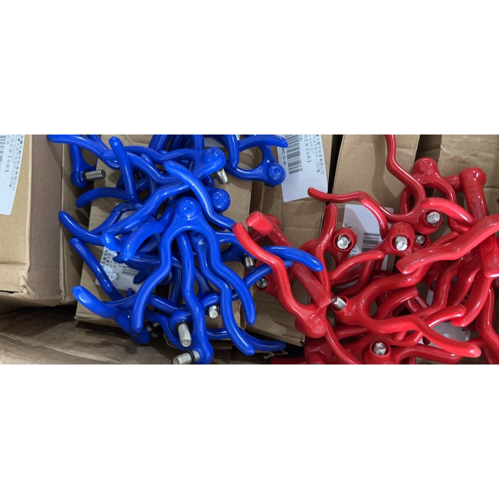 Ngoe săn hàng kim loại, được bọc chống xước