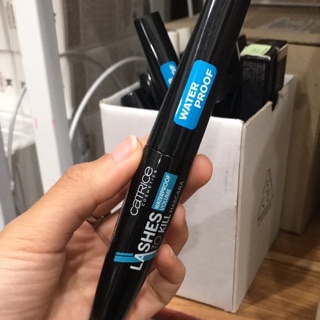Mascara Catrice chống nước