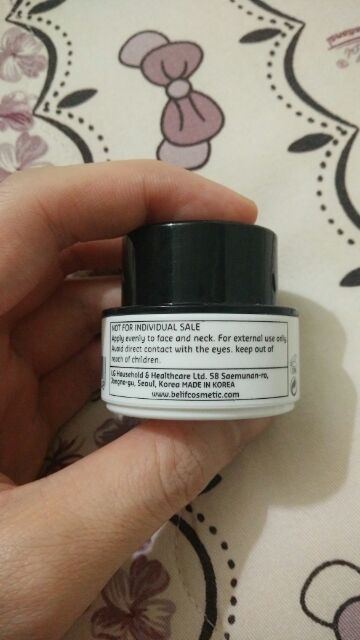 Kem dưỡng belif the true cream Aqua bomb / Moisturizing bomb