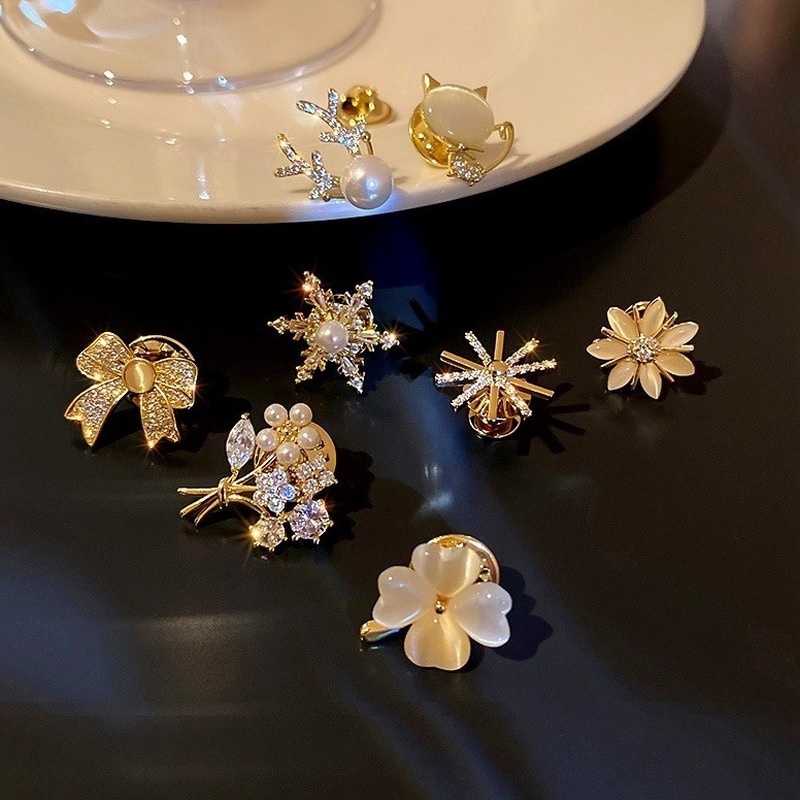 Trâm Cài Áo Hình Hoa Đính Đá Sang Trọng Phong Cách Hàn Quốc