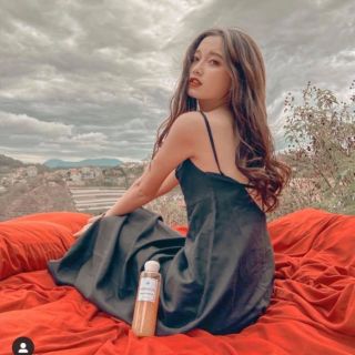 Đầm đen hai dây form dài hở lưng trend - Cut Dress