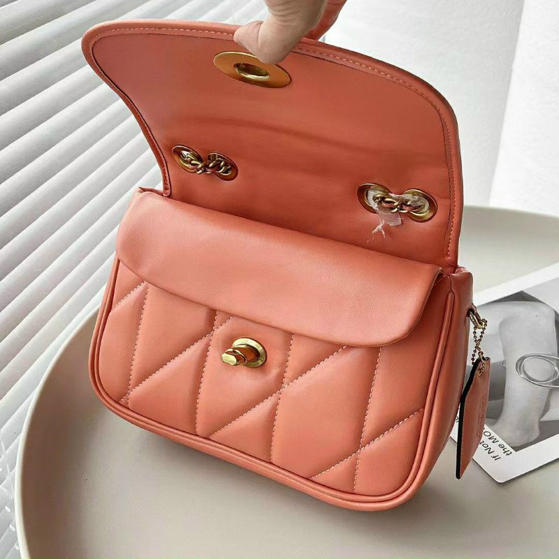 TÚI COACH PILLOW MADISON