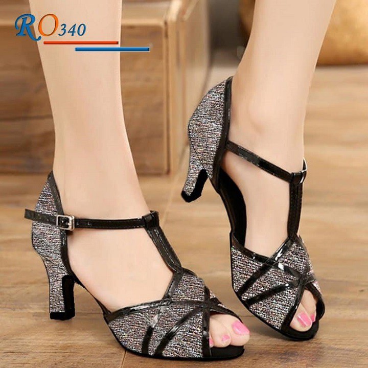 Giày sandal cao gót nữ 5 phân hàng hiệu rosata giày nhảy màu xám ro340